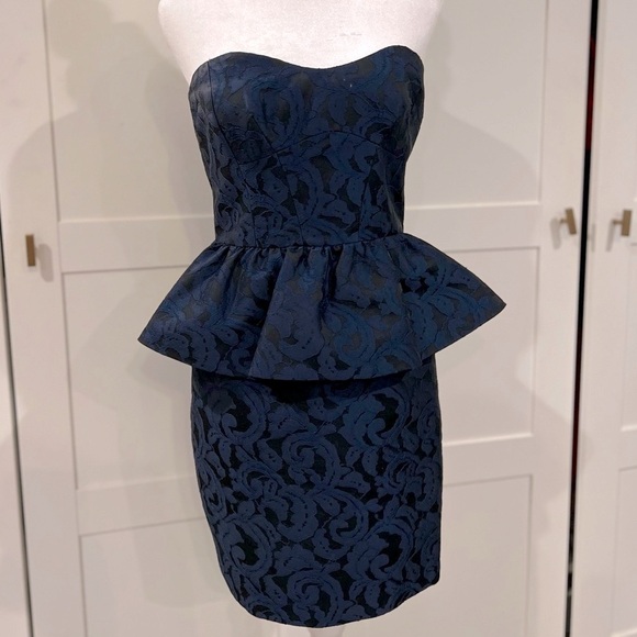 ABS Allen Schwartz Dresses & Skirts - ABS navy brocade peplum dress